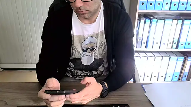 Snapshot of Evasionee chatting on 24, 2, 2026 Evasionee online show from 24, 2, 2026