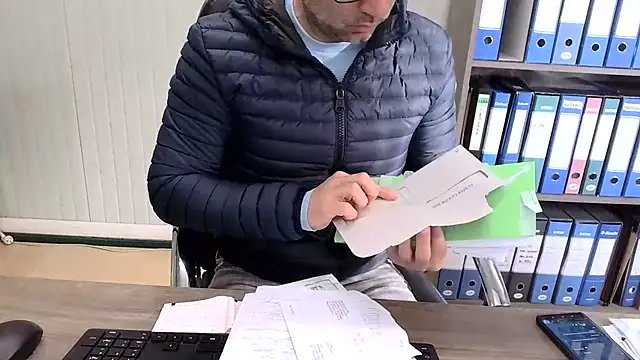 Evasionee online show from 11, 3, 2026