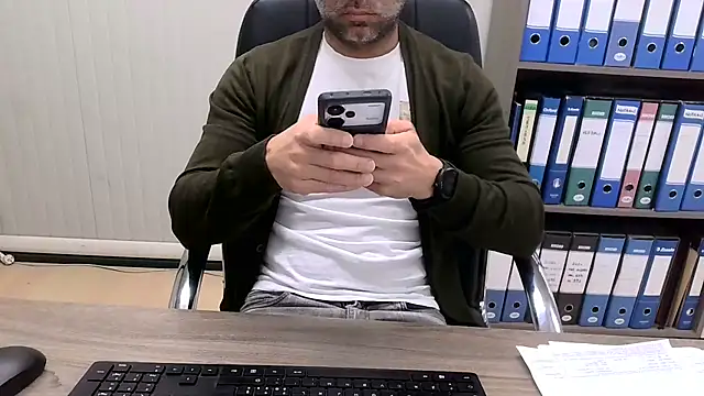 Evasionee online show from 14, 4, 2026