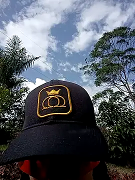 Snapshot of LAPOTRA_04 chatting on 1, 3, 2026 LAPOTRA 04 online show from 1, 3, 2026