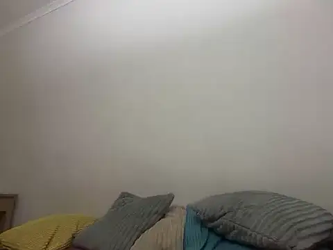 Snapshot of BrunoTwinkXXL chatting on 25, 10, 2025 BrunoTwinkXXL online show from 25, 10, 2025