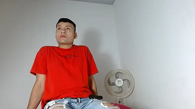 angel666smit online show from 8, 4, 2026