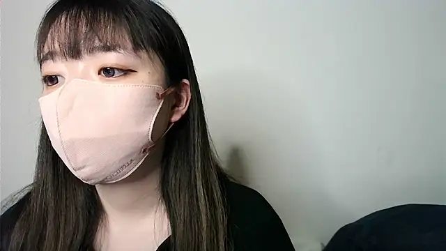 yua chan00 online show from 12, 2, 2026