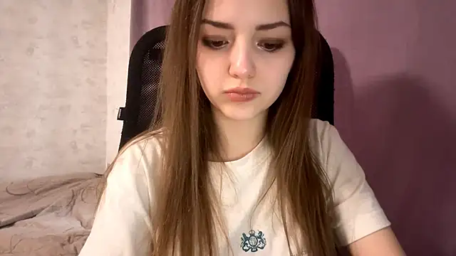 AliceStacy online show from 24, 11, 2025