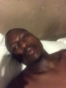 Snapshot of bezetN chatting on 30, 10, 2025 bezetN online show from 30, 10, 2025