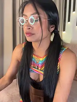 saragrey77 online show from 26, 11, 2025