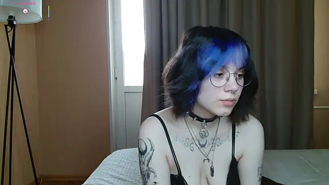 Snapshot of KellePourier chatting on 28, 6, 2026 KellePourier online show from 28, 6, 2026