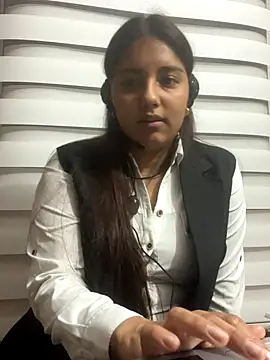 Au-rora online show from 30, 11, 2025