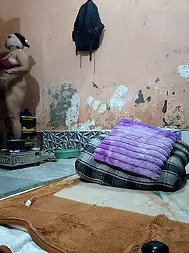 CUTE-GIRL-1 online show from 10, 2, 2026