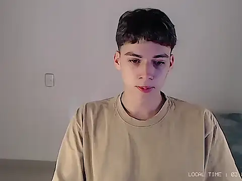 Snapshot of Sett_01 chatting on 26, 10, 2025 Sett 01 online show from 26, 10, 2025