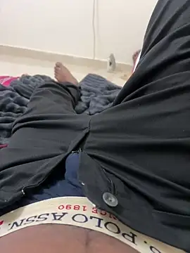 Nazeer8897 online show from 26, 10, 2025