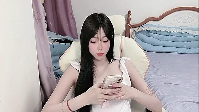 Snapshot of Vivian-88 chatting on 13, 5, 2026 Vivian-88 online show from 13, 5, 2026