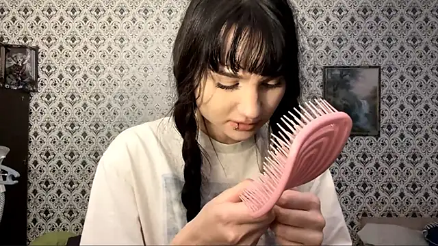 SofiaDreams09 online show from 28, 11, 2025