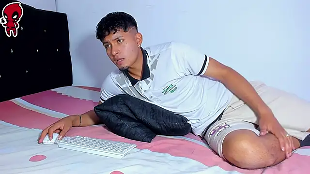 Snapshot of Dominic_King chatting on 7, 2, 2026 Dominic King online show from 7, 2, 2026