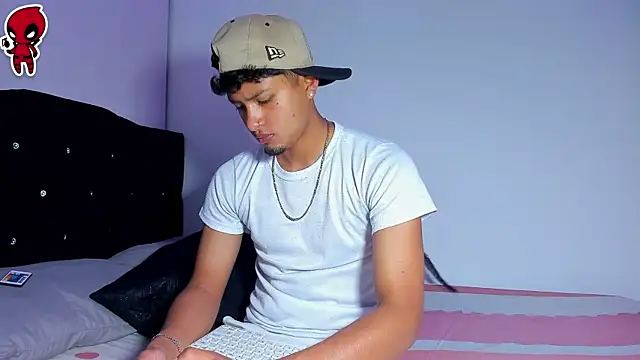 Snapshot of Dominic_King chatting on 1, 3, 2026 Dominic King online show from 1, 3, 2026