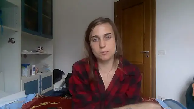 Snapshot of SinnEmily chatting on 6, 5, 2026 SinnEmily online show from 6, 5, 2026