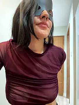 Snapshot of MaryahBlanc chatting on 11, 11, 2025 MaryahBlanc online show from 11, 11, 2025