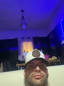 Elbrosss1992 online show from 17, 4, 2026