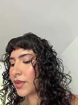 Snapshot of SugarTroubl33 chatting on 28, 5, 2026 SugarTroubl33 online show from 28, 5, 2026