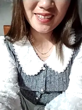 emini-xx online show from 2, 3, 2026