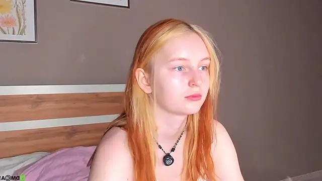 Snapshot of AngelWisee chatting on 9, 7, 2026 AngelWisee online show from 9, 7, 2026