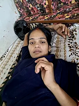 Snapshot of Tamilbhabhi chatting on 27, 10, 2025 Tamilbhabhi online show from 27, 10, 2025