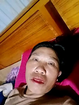 bella-la online show from 29, 10, 2025