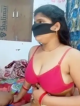 hot couple 000 online show from 28, 2, 2026