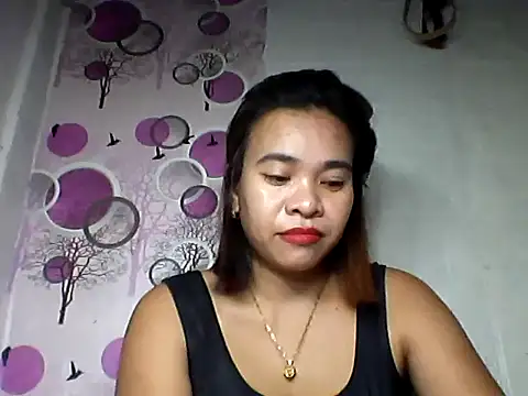 Snapshot of Honeyjean_30 chatting on 27, 10, 2025 Honeyjean 30 online show from 27, 10, 2025