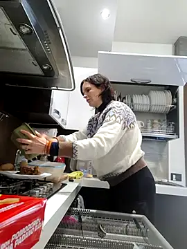 Piediniecollant online show from 19, 1, 2026