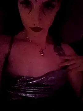 Snapshot of Heavenlyangelforever chatting on 29, 10, 2025 Heavenlyangelforever online show from 29, 10, 2025