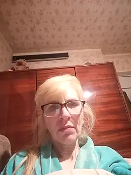 Georgette466 online show from 8, 4, 2026