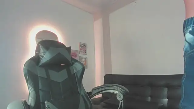 Senpai Lover online show from 25, 11, 2025