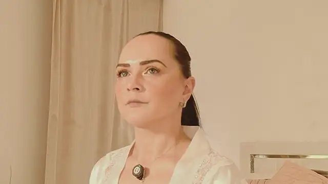 SiennaRosse online show from 4, 4, 2026