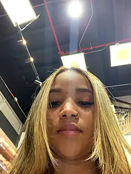 AriVelvet online show from 12, 1, 2026