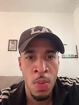 Snapshot of HickPietro chatting on 24, 3, 2026 HickPietro online show from 24, 3, 2026