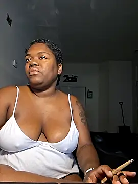 Snapshot of BIGBOOTIBAMBI chatting on 21, 7, 2026 BIGBOOTIBAMBI online show from 21, 7, 2026