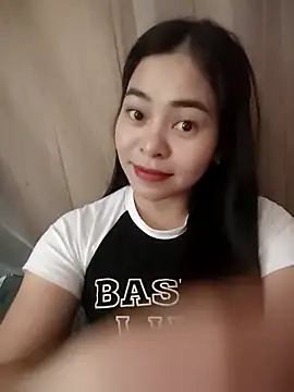 Snapshot of Bamboo-niee123 chatting on 30, 4, 2026 Bamboo-niee123 online show from 30, 4, 2026