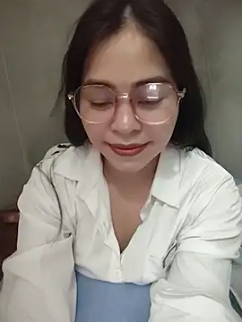 Snapshot of Bamboo-niee123 chatting on 13, 5, 2026 Bamboo-niee123 online show from 13, 5, 2026