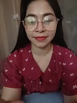 Snapshot of Bamboo-niee123 chatting on 15, 5, 2026 Bamboo-niee123 online show from 15, 5, 2026