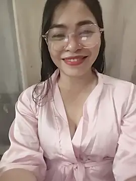 Snapshot of Bamboo-niee123 chatting on 18, 5, 2026 Bamboo-niee123 online show from 18, 5, 2026