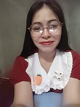 Snapshot of Bamboo-niee123 chatting on 19, 5, 2026 Bamboo-niee123 online show from 19, 5, 2026