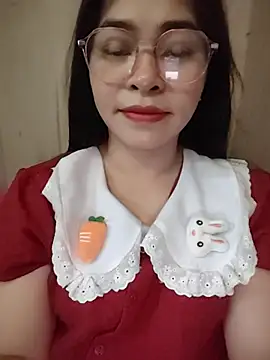Snapshot of Bamboo-niee123 chatting on 25, 5, 2026 Bamboo-niee123 online show from 25, 5, 2026
