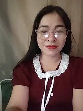 Snapshot of Bamboo-niee123 chatting on 28, 5, 2026 Bamboo-niee123 online show from 28, 5, 2026