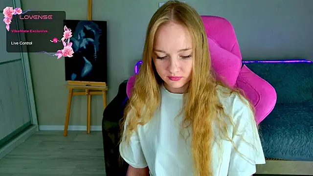 Snapshot of Shawty_Mia chatting on 11, 2, 2026 Shawty Mia online show from 11, 2, 2026