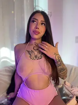 AshleyWinslow online show from 11, 4, 2026