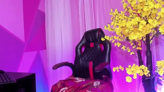 NovaNight  online show from 8, 1, 2026