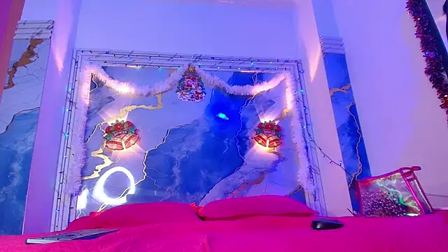 Girls from medellin online show from 4, 12, 2025