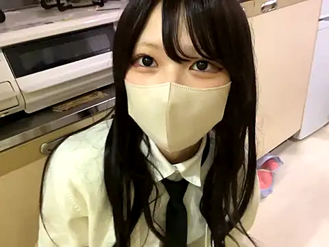 eroeroMiYUeroeo online show from 5, 11, 2025