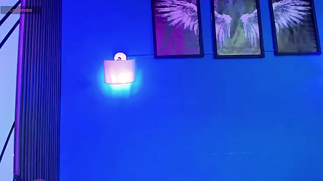 Flor Gil online show from 9, 11, 2025